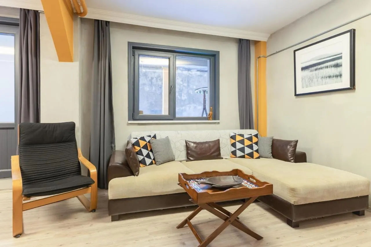 Апартаменты Contemporary And Stylish Flat In Sisli Стамбул